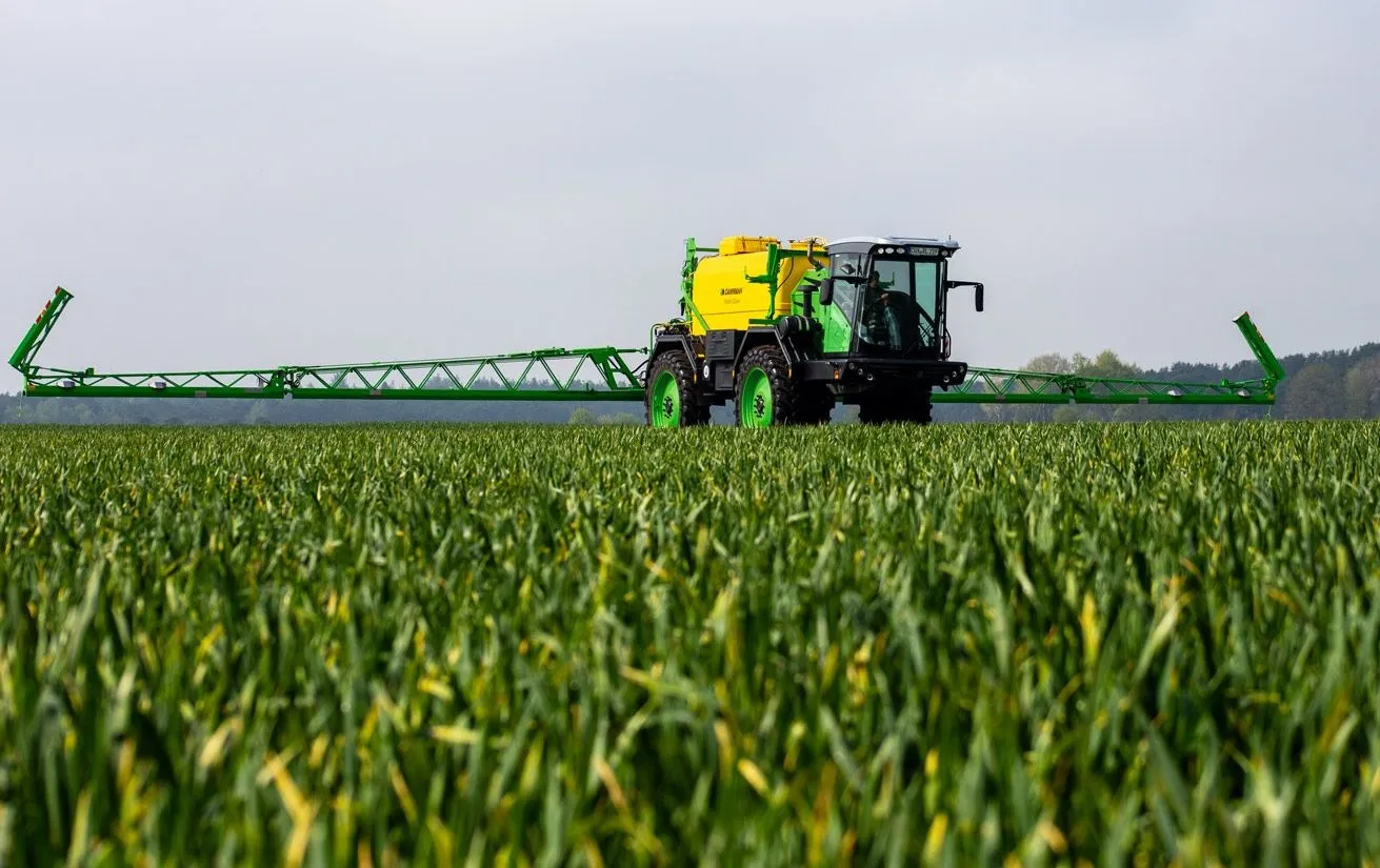 Dammann in talks with potential investors