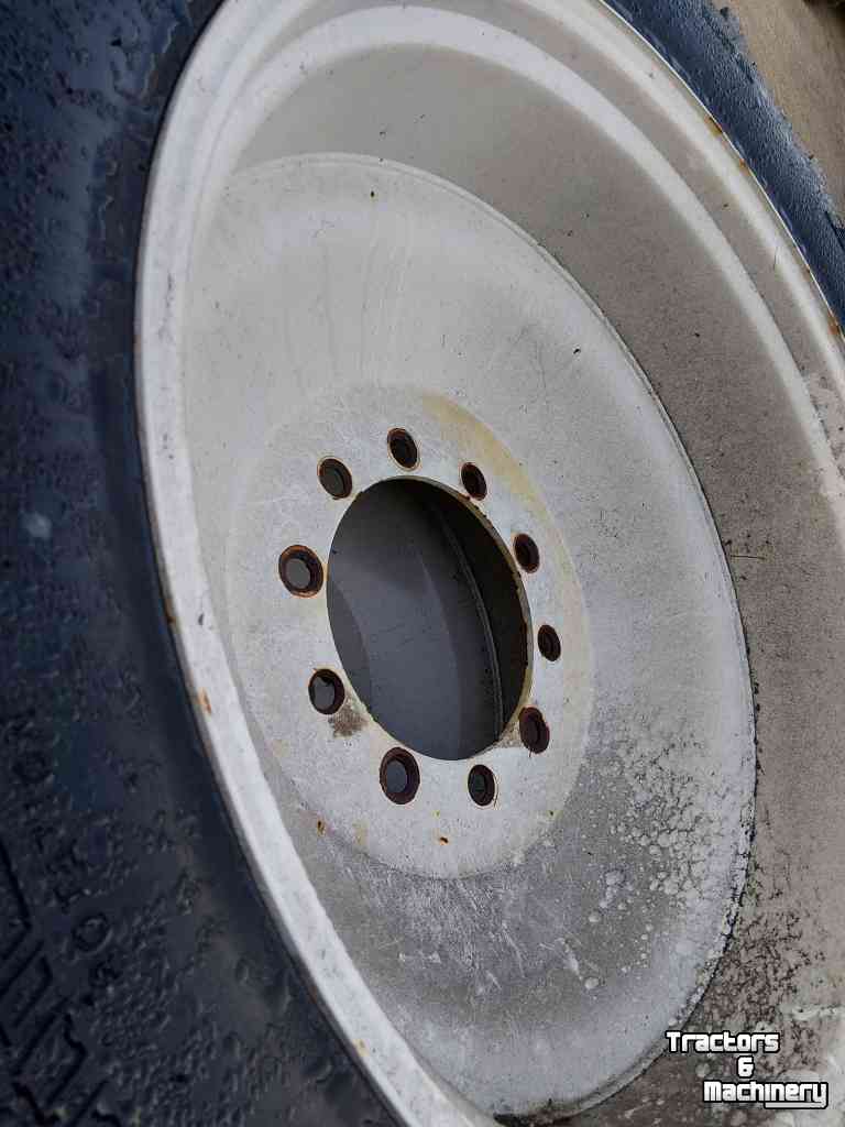 Wheels, Tyres, Rims & Dual spacers Case-IH 380/90 R50  380/85 R34  New Holland Steyr  CVX CVT TVT  Cultuurwielen