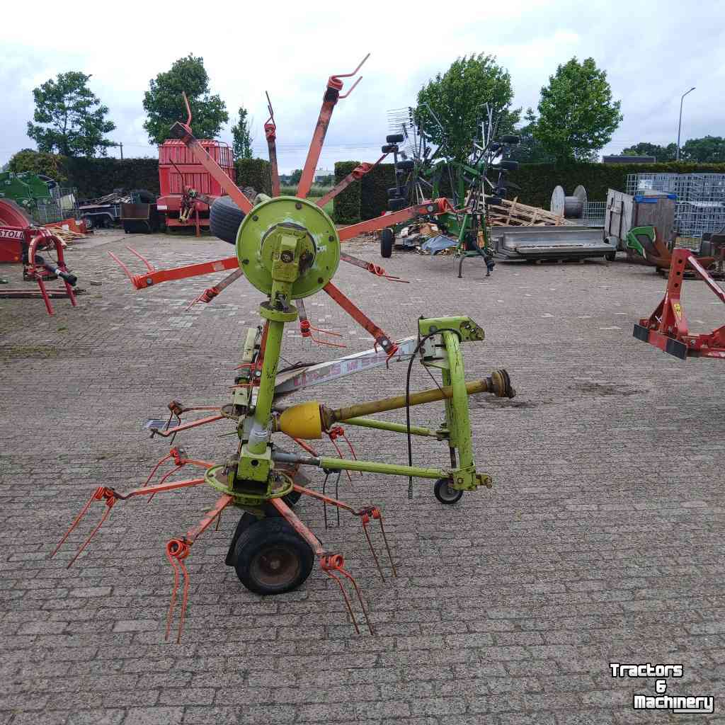 Tedder Claas W 540 SL