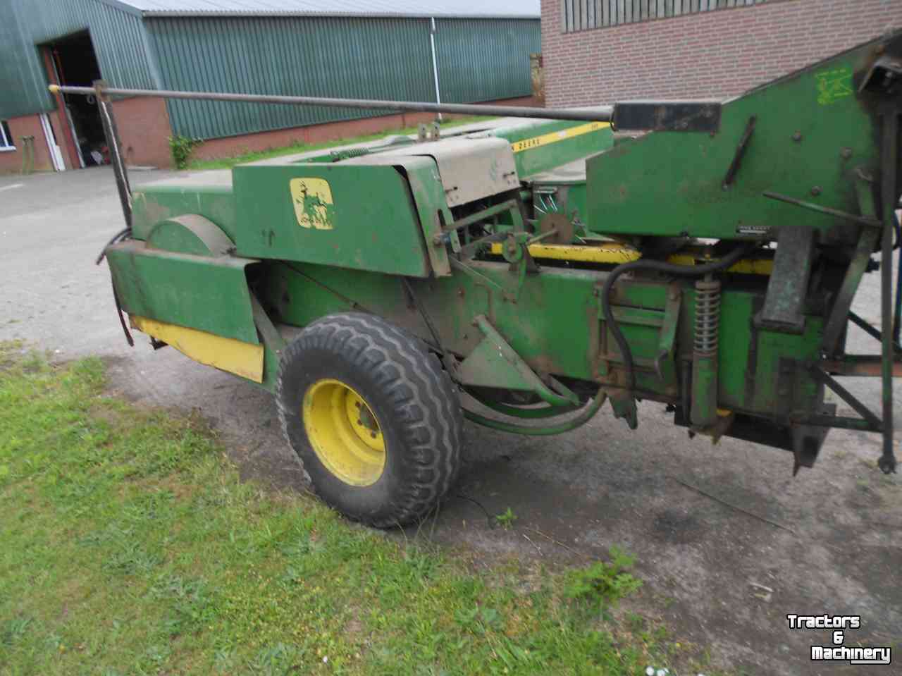 Balers John Deere 346