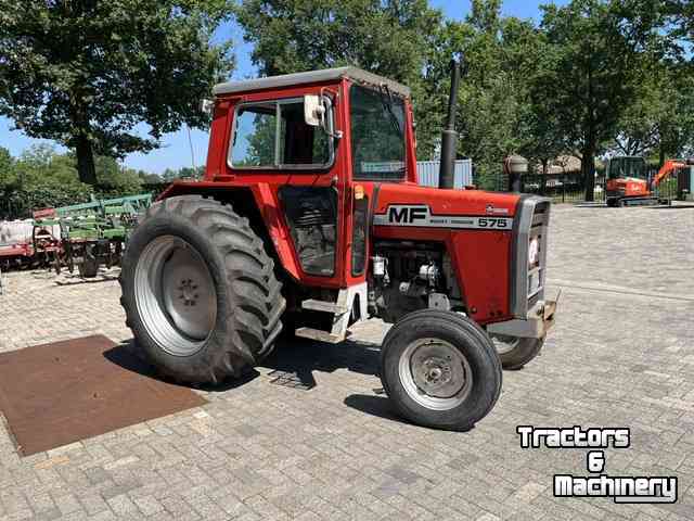 Tractor Massey Ferguson 575