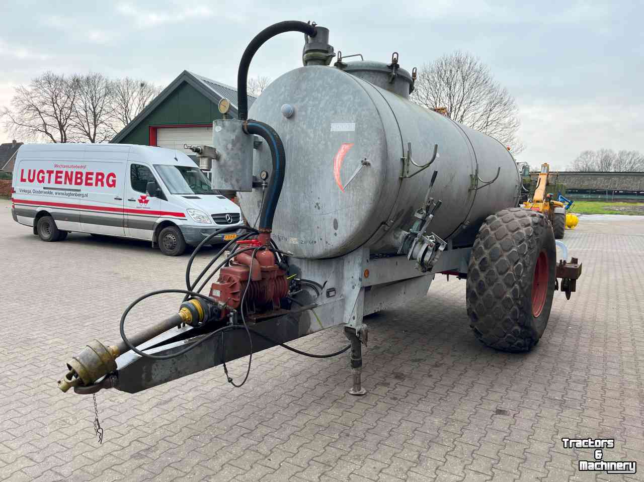 Slurry tank Jako 6000 l. mesttank met injecteur bemesting