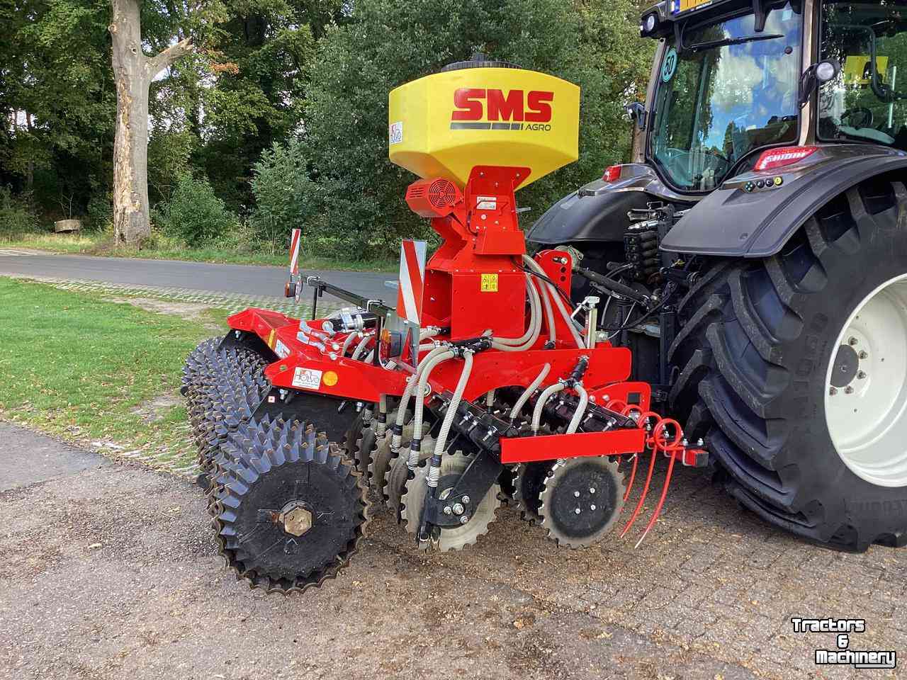 Overseeder SMS Smart 300 Doorzaaimachine