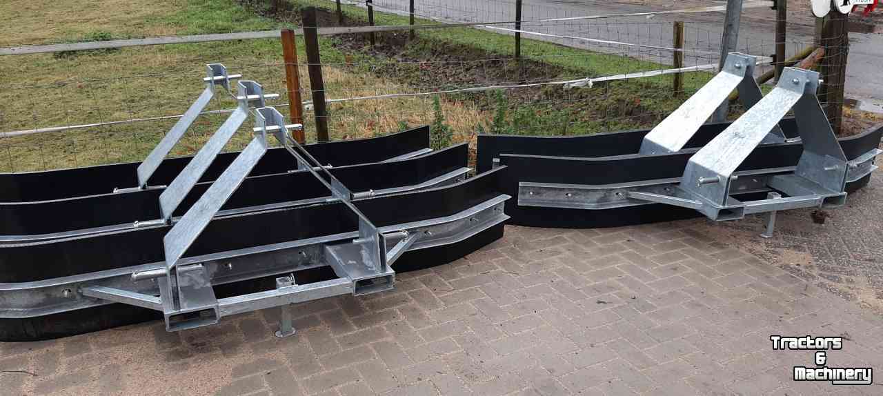 Rubber yard scraper Hofstede Div modellen