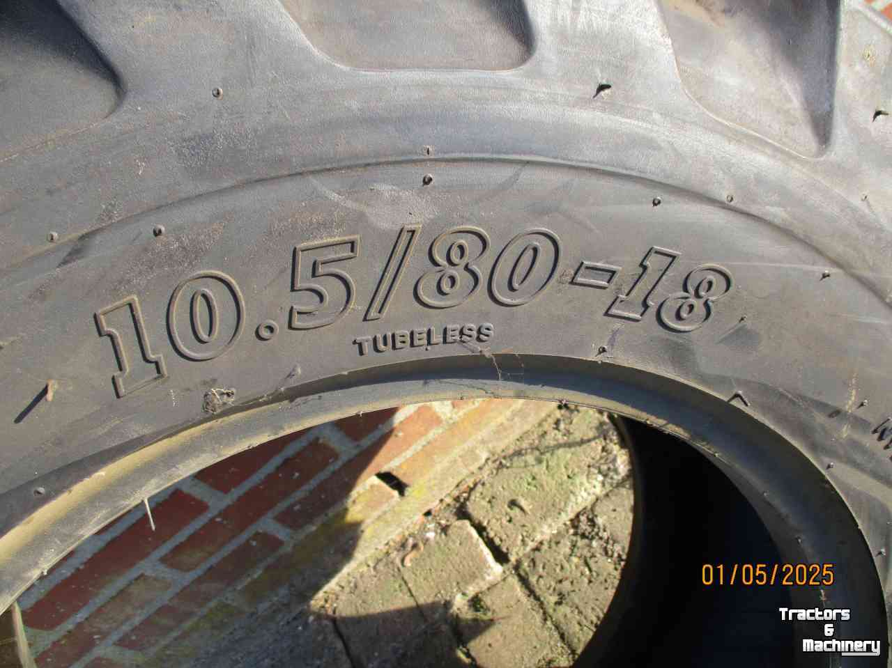 Wheels, Tyres, Rims & Dual spacers BKT 10.5/80-18 AT
