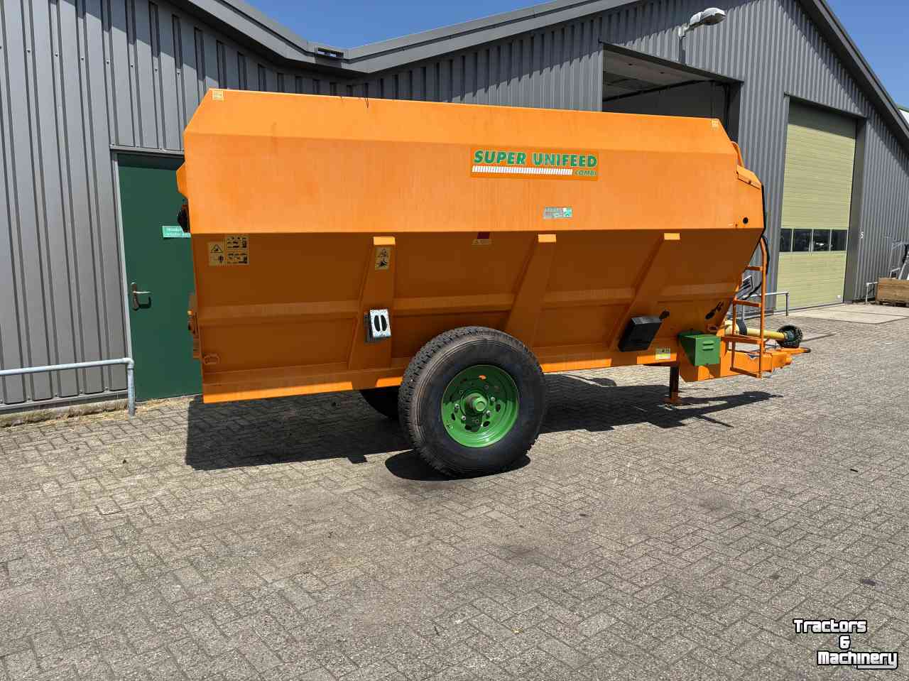 Vertical feed mixer  Unifeed voermengwagen RX 9.12 M