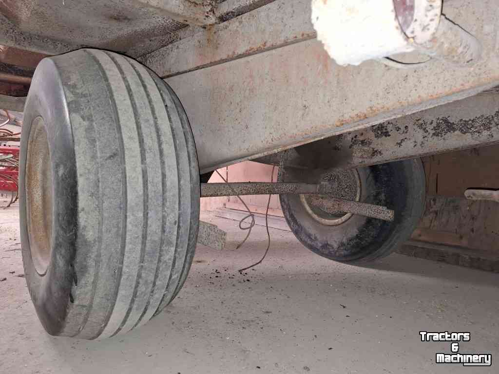 Dumptrailer  Enkelas kipper in klantoverdracht