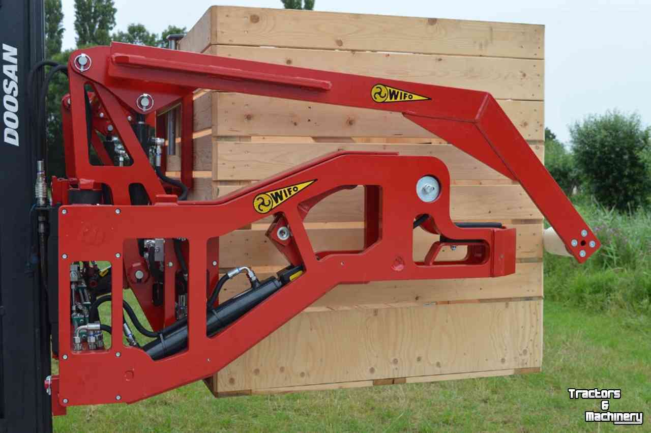 Bulk box tipper Wifo Efficient de pootmachine vullen? Wat dacht u van deze Wifo Heavy duty 180° Vooroverkantelaar?