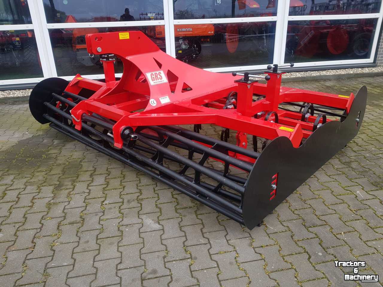 Seedbed combination GRS GRS Vento 3001 front egalisatie cultivator