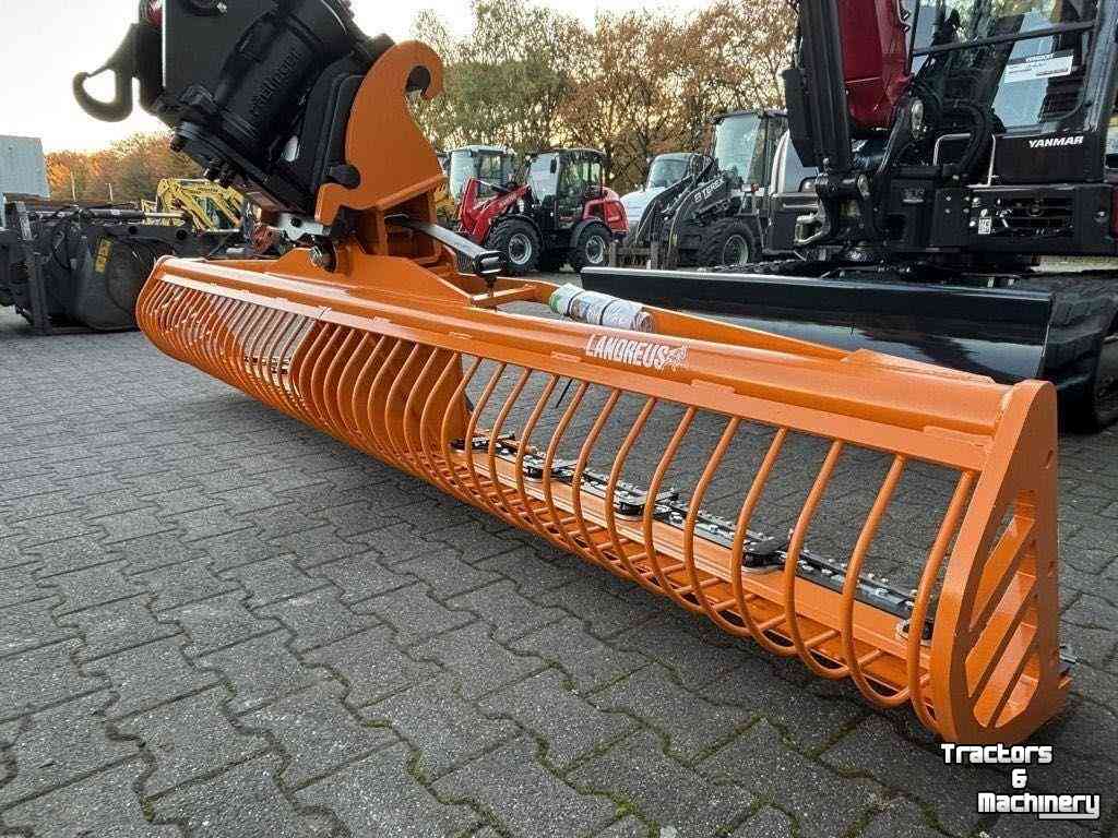 Mowing bucket Landreus Maaikorf