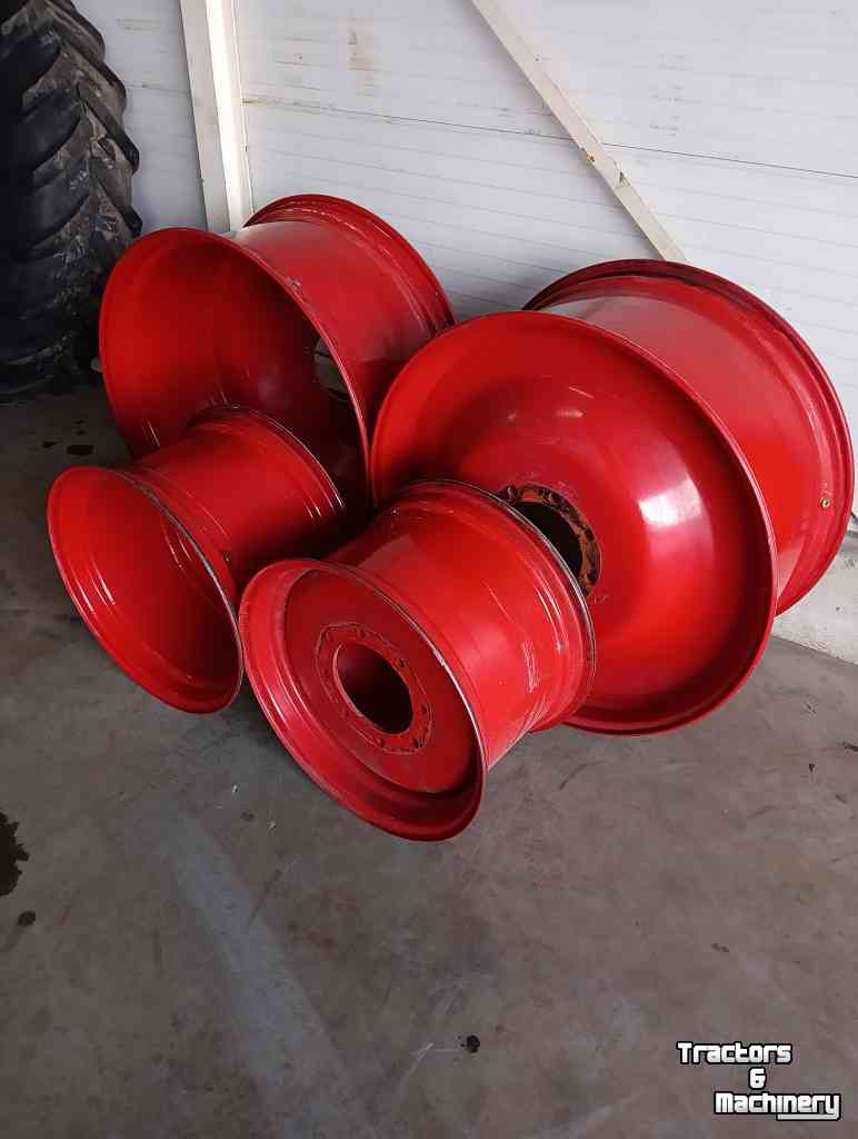 Wheels, Tyres, Rims & Dual spacers Fendt Breedspoor Velgenset 18x38  15x24