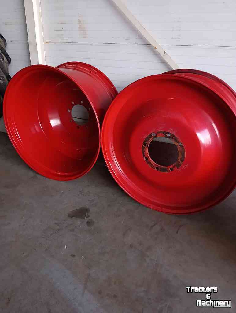 Wheels, Tyres, Rims & Dual spacers Fendt Breedspoor Velgenset 18x38  15x24
