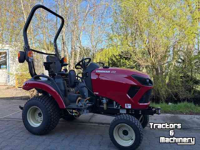 Horticultural Tractors Yanmar SA222 HST