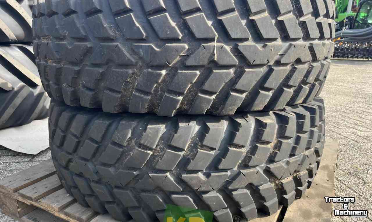 Wheels, Tyres, Rims & Dual spacers Nokian 360/80R24 Tri 2 Banden