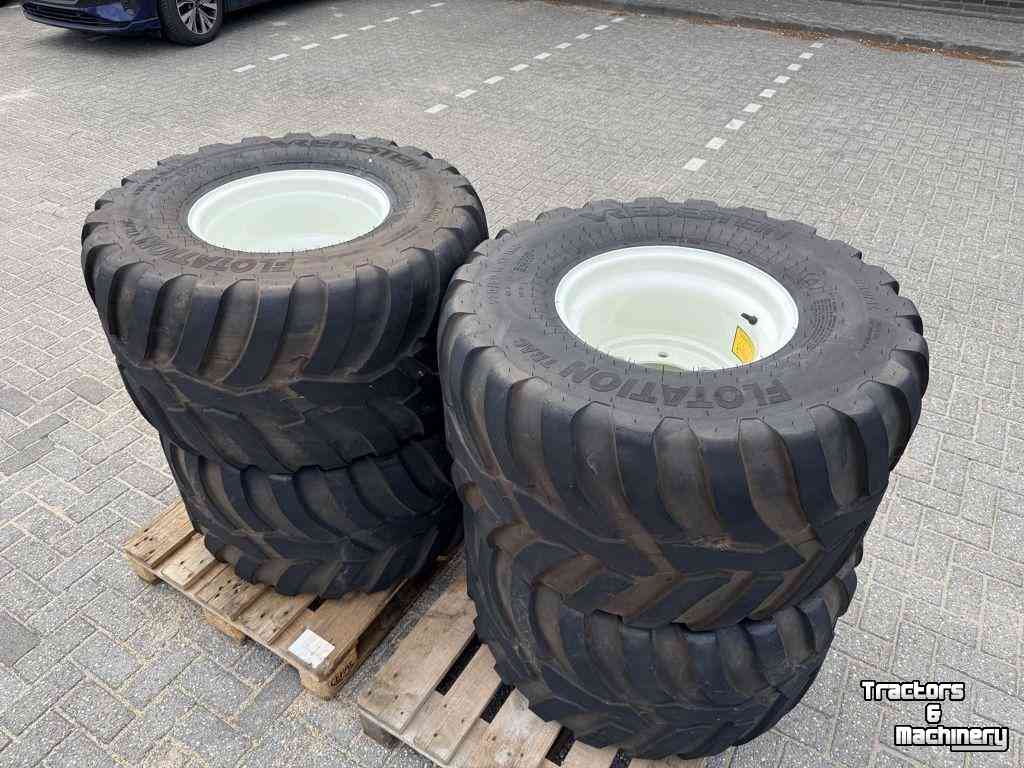 Wheels, Tyres, Rims & Dual spacers Vredestein 520/50R17 Flotation Trac met Velg