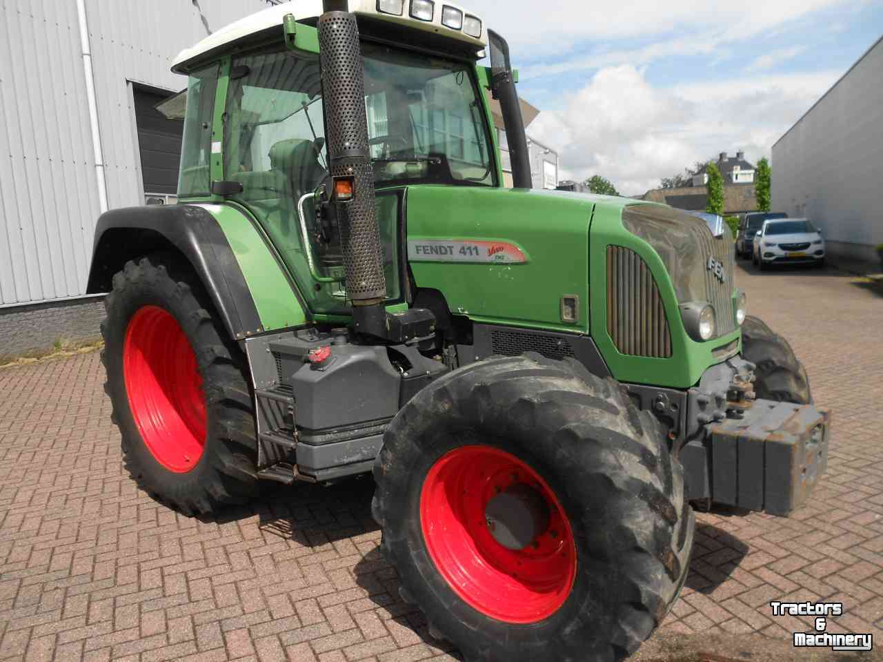 Tractor Fendt 411 vario