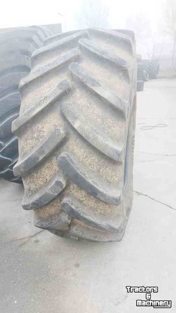 Wheels, Tyres, Rims & Dual spacers Continental 650/65R34