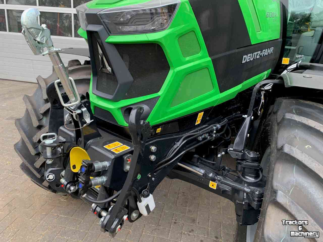 Tractors Deutz-Fahr 6130.4 TTV  stage5