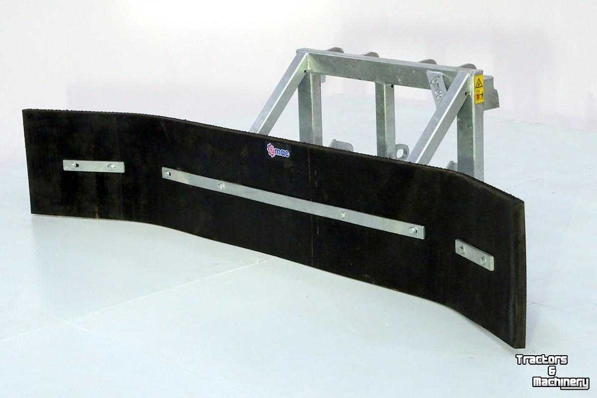 Rubber yard scraper Qmac Modulo rubber erfschuif straatschuif wegenschuif aanbouw Schaffer