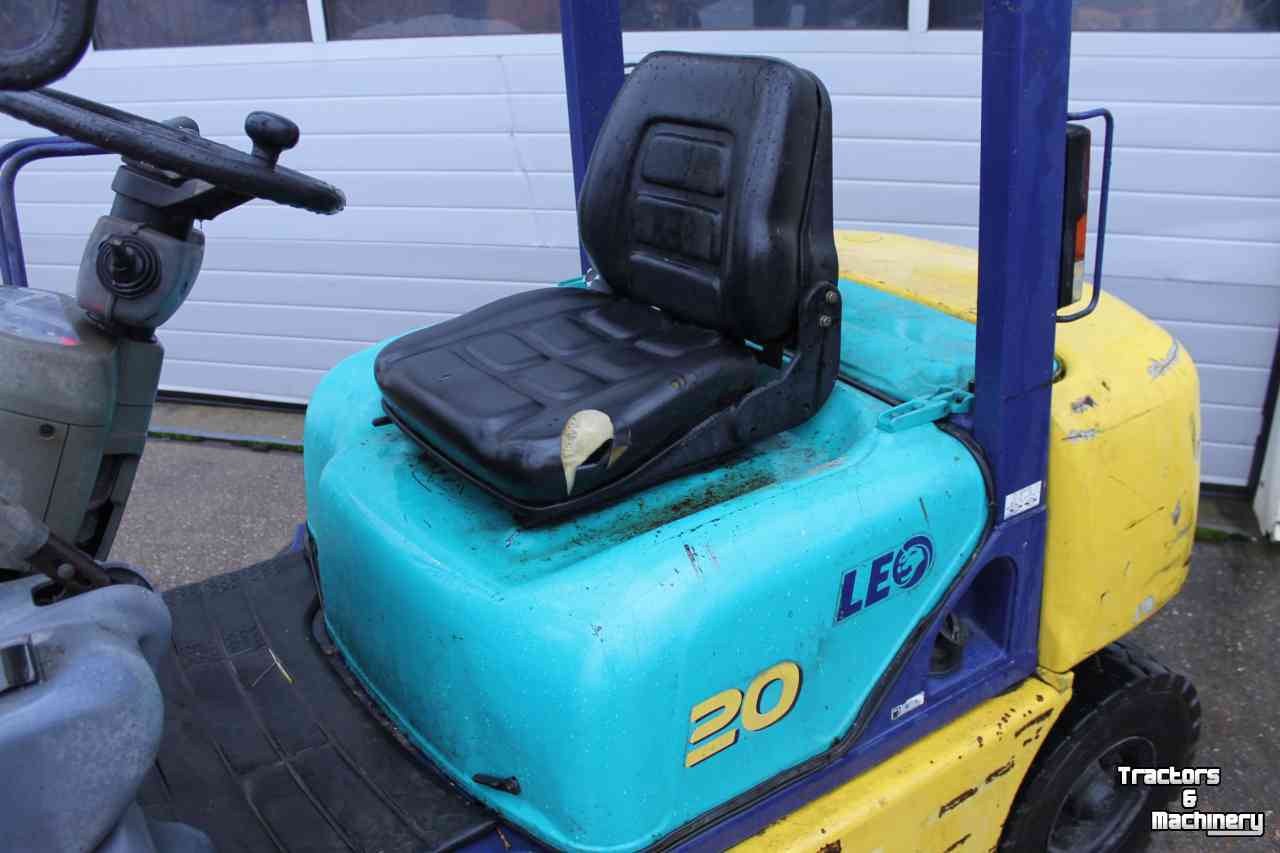 Forklift Komatsu FD20T-12 heftruck forklift gabelstapler diesel