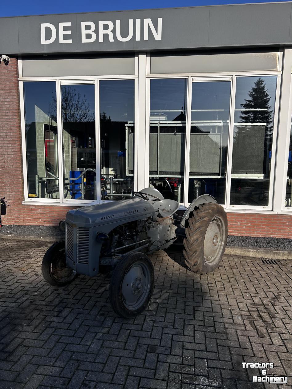 Oldtimers Massey Ferguson TEF