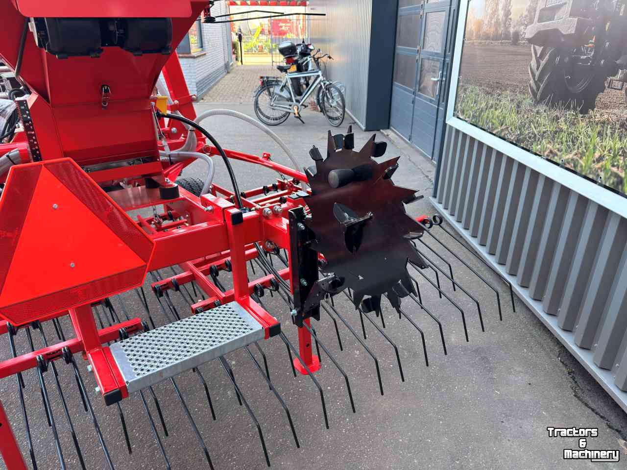 Meadow aerator He-Va Grass Weeder