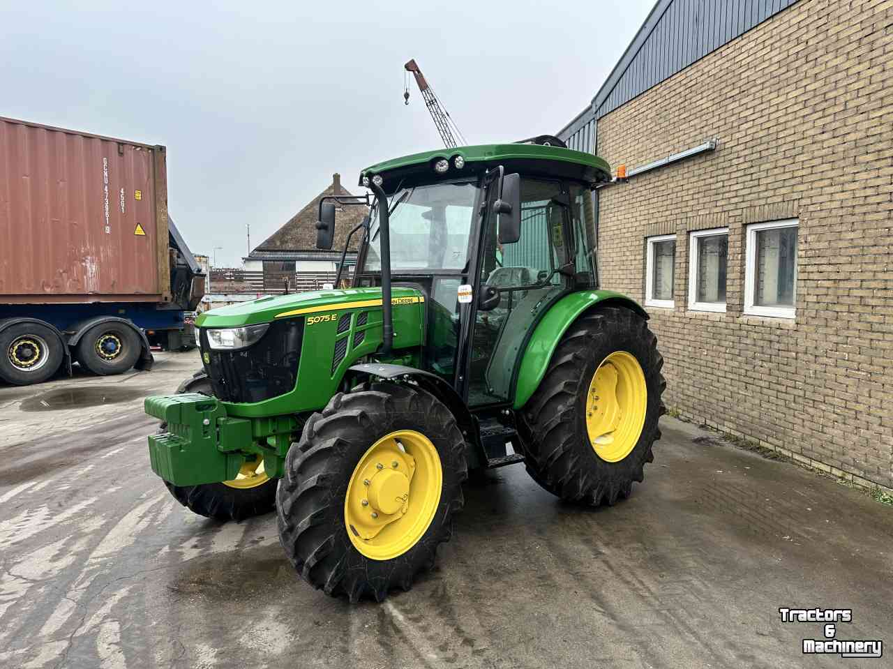 Tractor John Deere 5075E