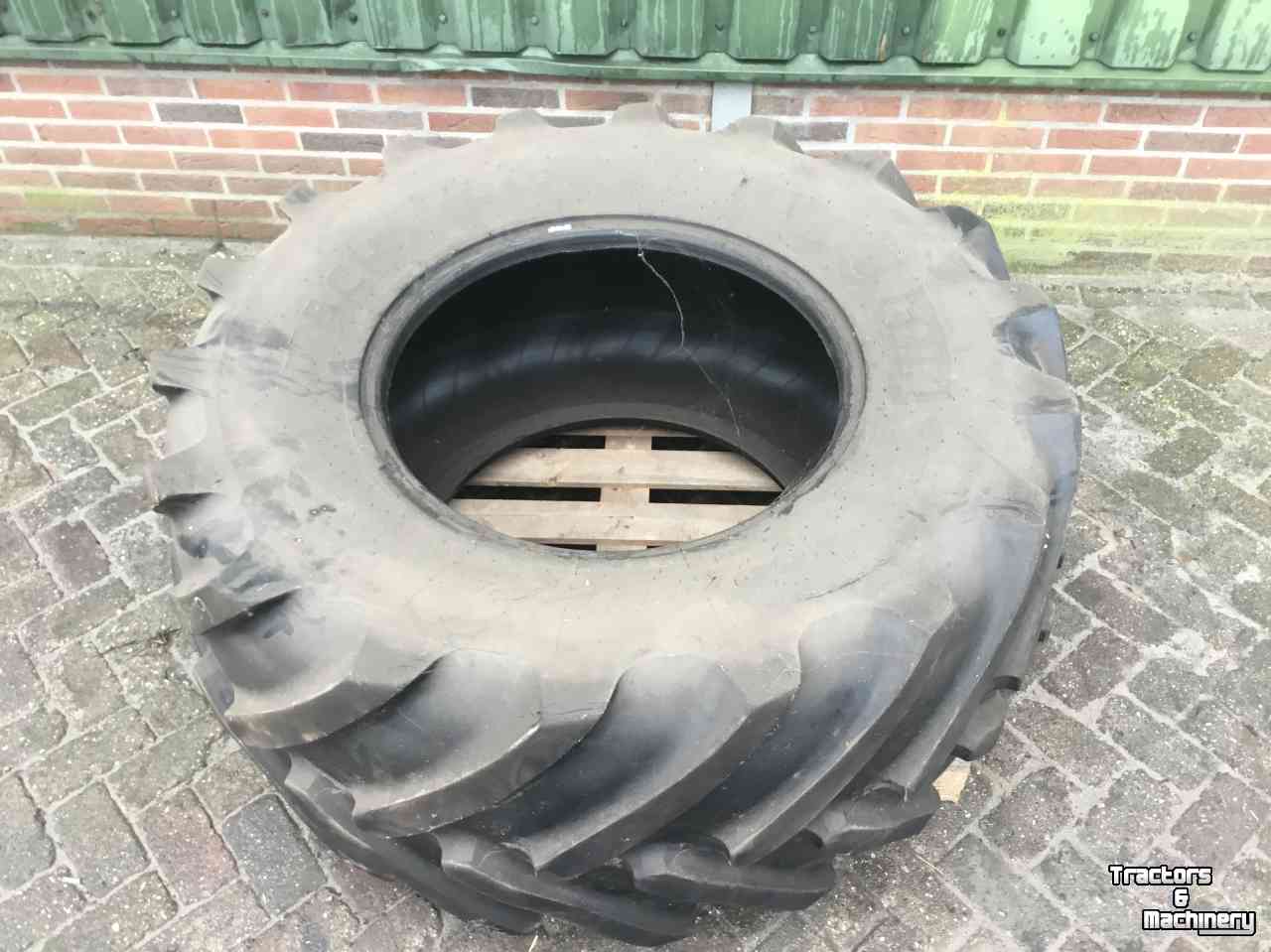Wheels, Tyres, Rims & Dual spacers Michelin 600/65 R28