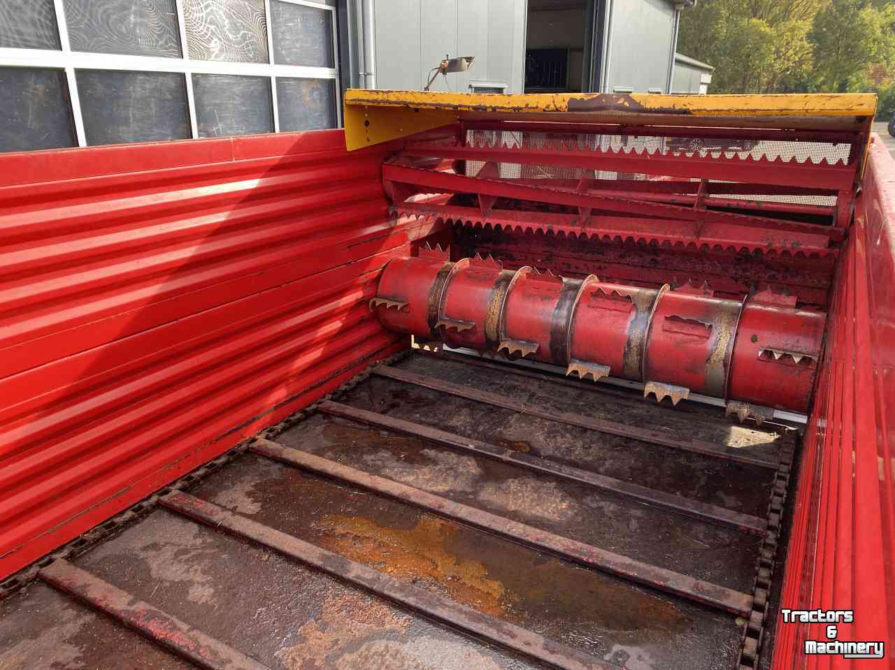Silage-block distribution wagon Schuitemaker Amigo 40