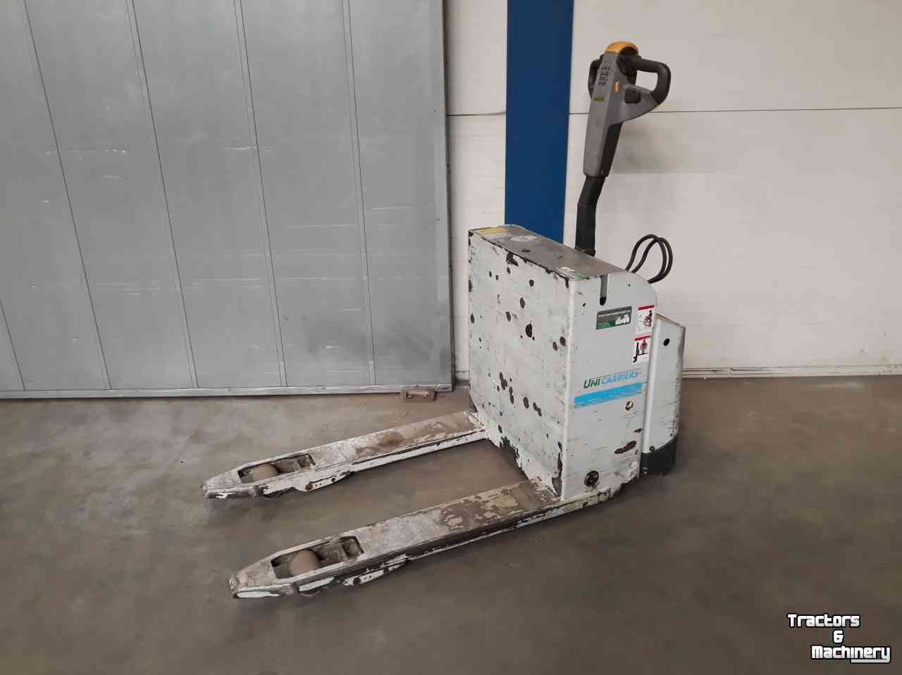 Hand pallettruck Nissan PLL180 (brede uitvoering)
