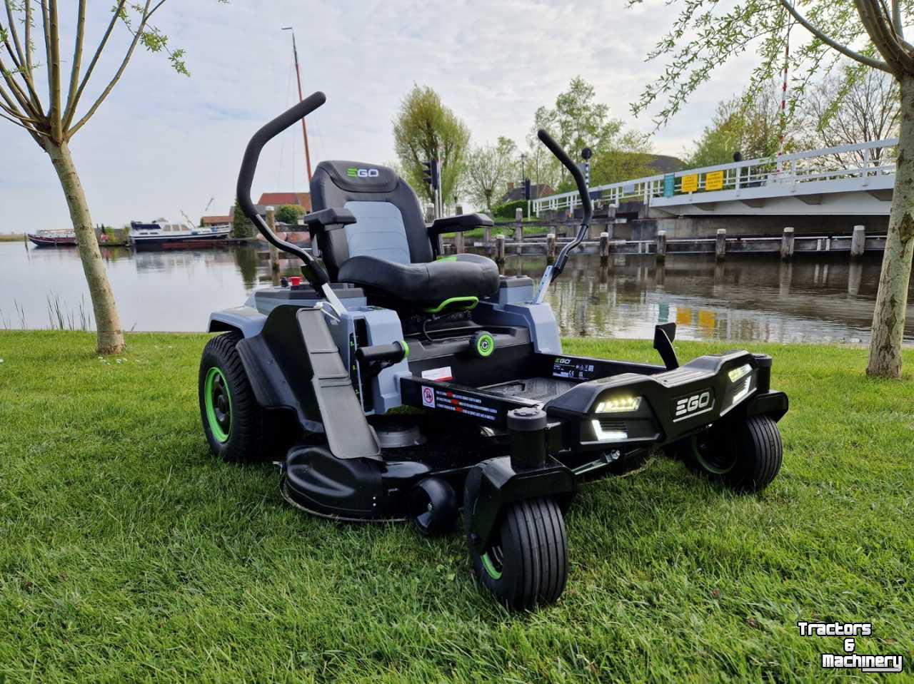 Ride-on mower EGO EGO zitmaaier ZT4201E-L 36AH Z6 zero turn met stuurhendels 107 cm incl. 3 x 12 Ah accu
