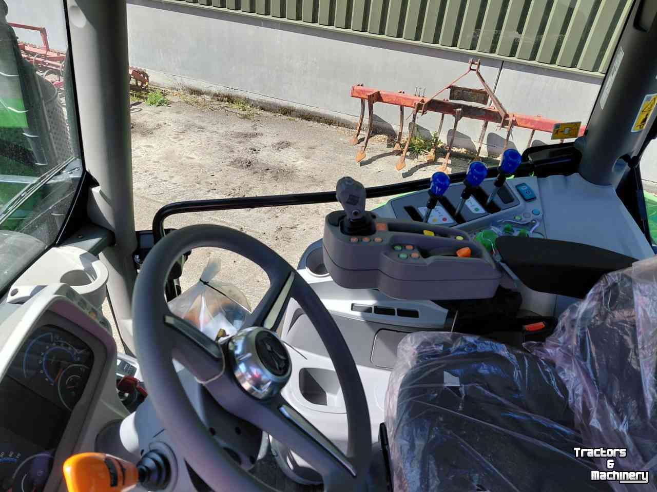 Tractor Deutz-Fahr 6115C