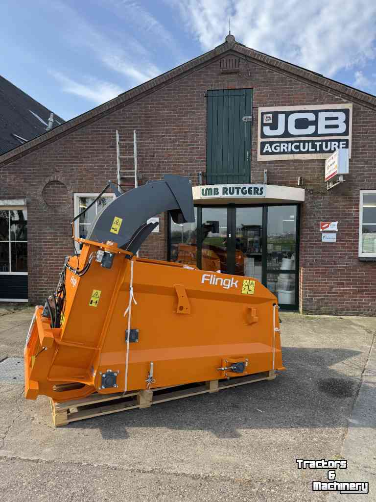 Straw spreader for boxes Flingk SHC 1450R