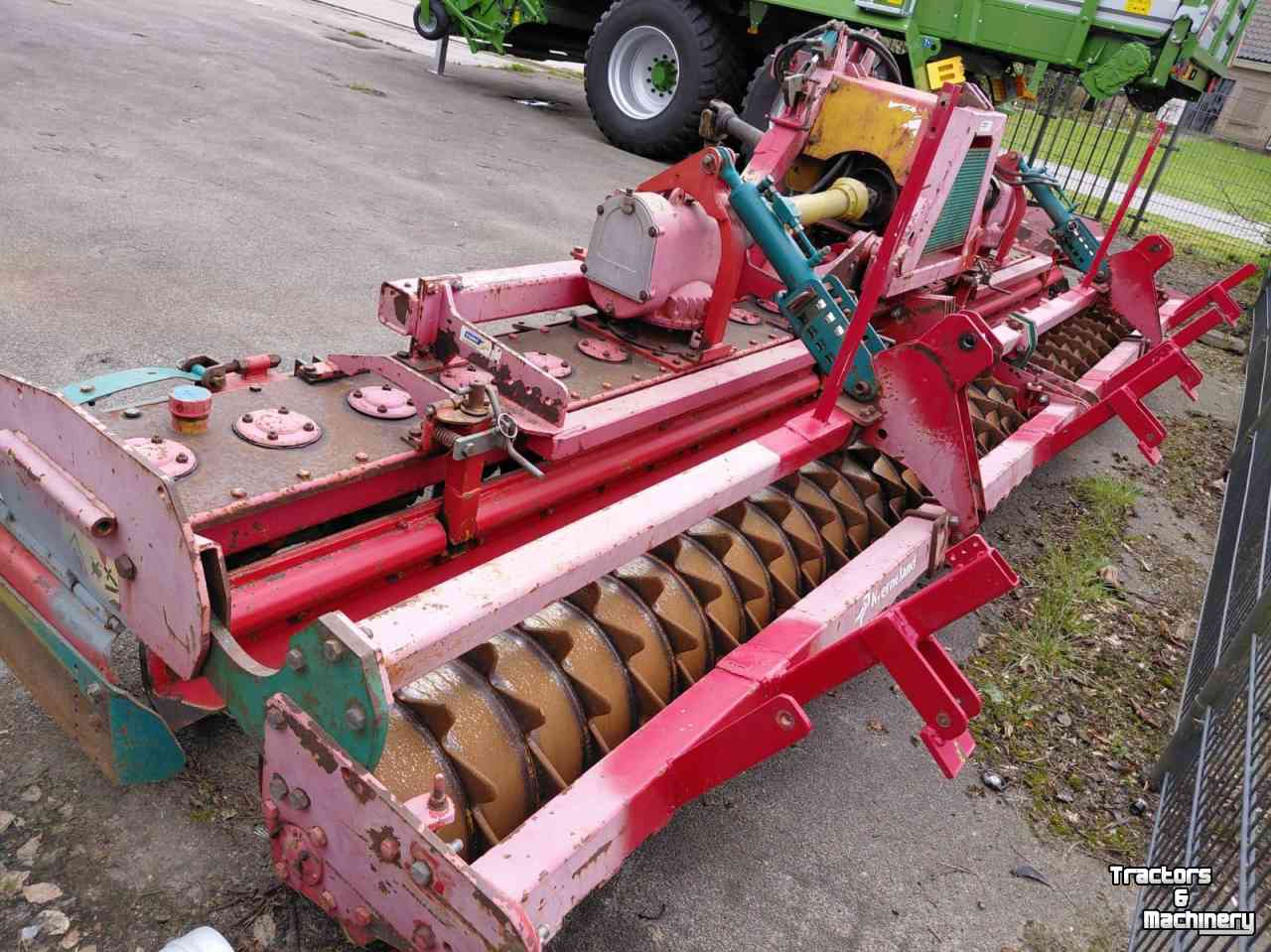 Rotary Harrow Kverneland NG 6000 Fold