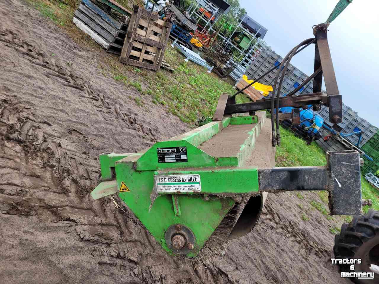 Sweeper Bema Veegmachine agrar 2300