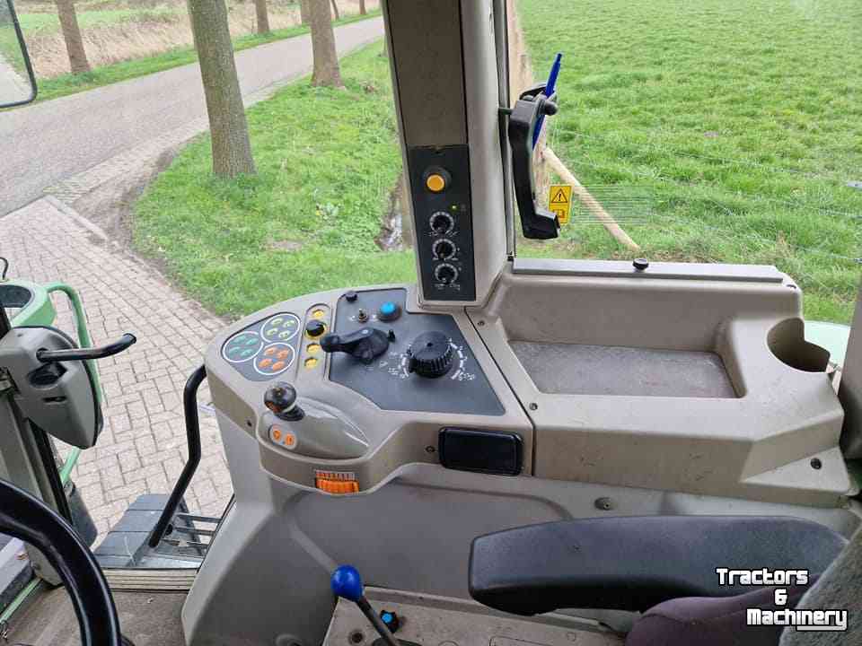 Tractors Fendt 309 Vario TMS