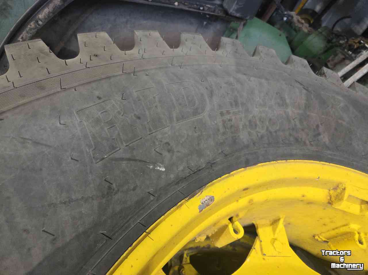 Wheels, Tyres, Rims & Dual spacers BKT 480/80R38