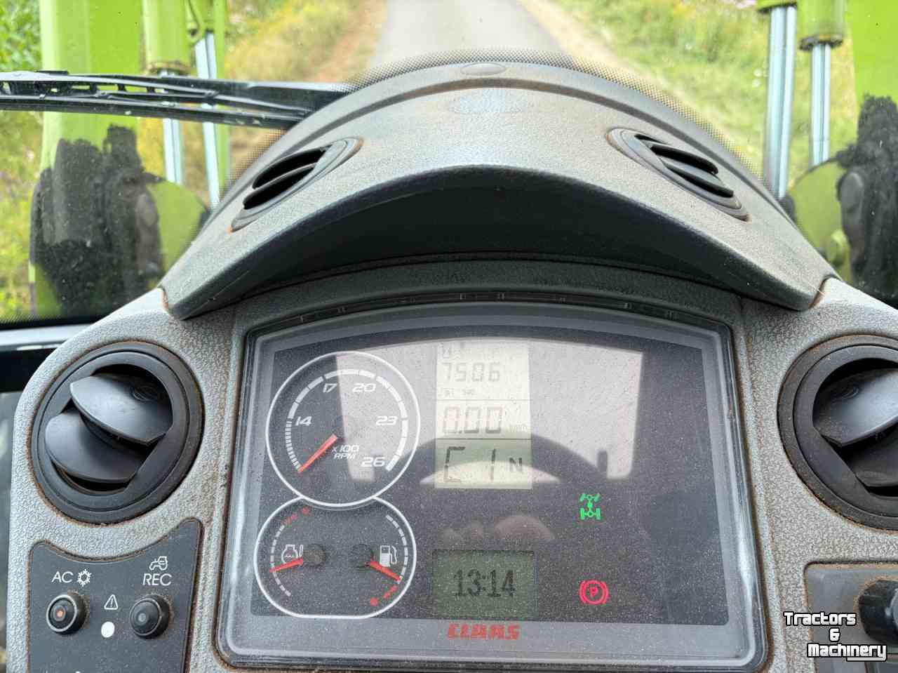 Tractor Claas Arion 430