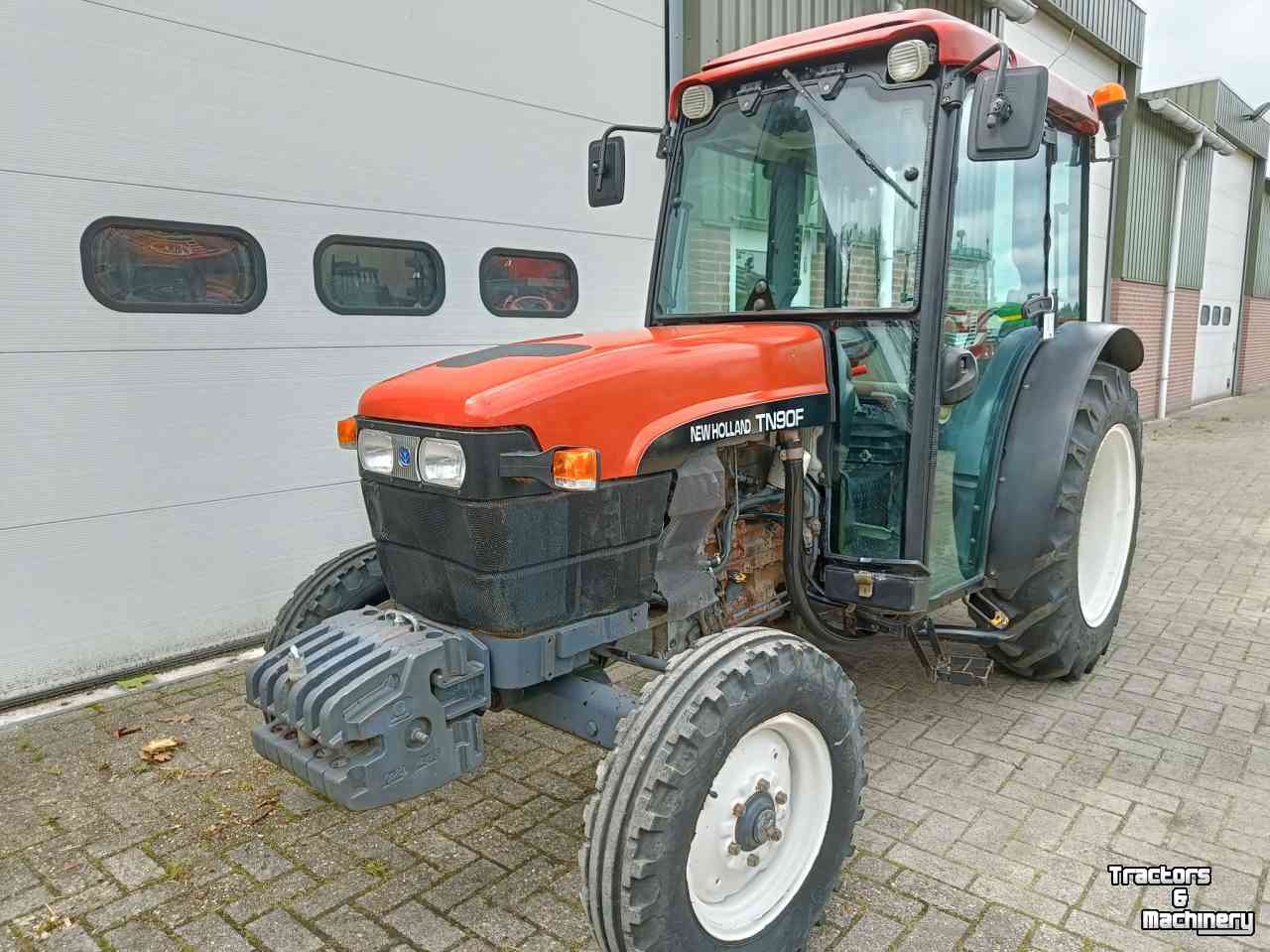 Small-track Tractor New Holland tn90f