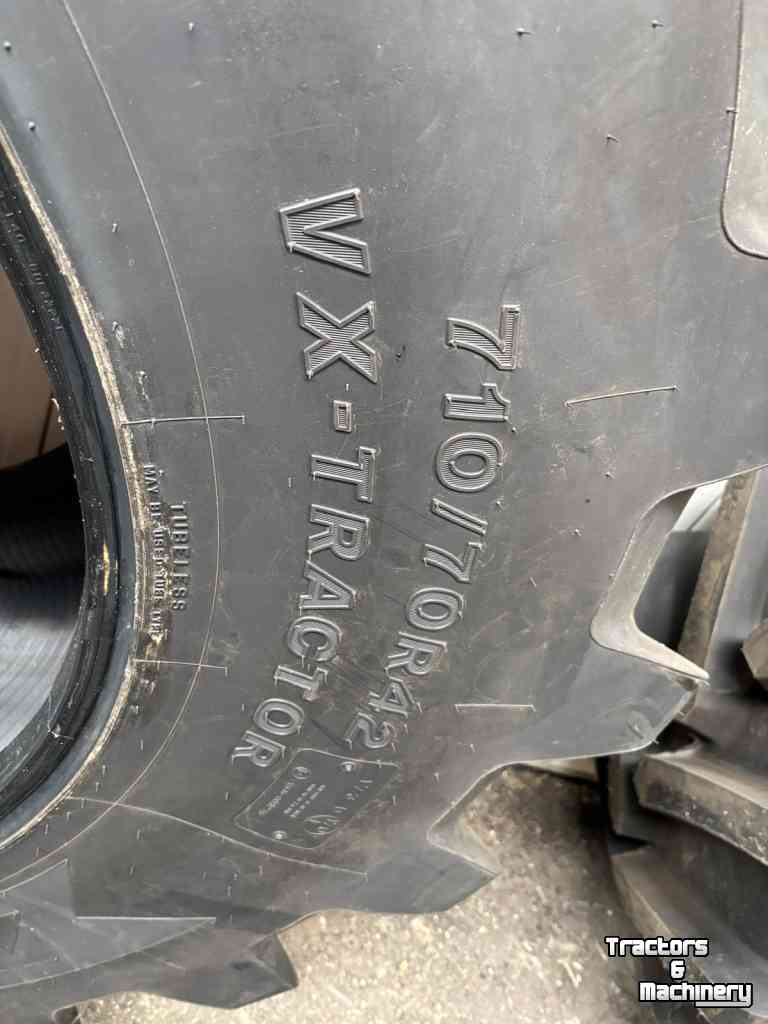 Wheels, Tyres, Rims & Dual spacers Bridgestone 600/70R30  710/70R42