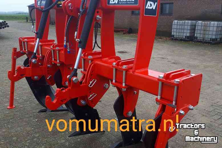 Deep subsoiler ADV Technik Voorzetwoeler Woeler Stand. Met hydr. hef