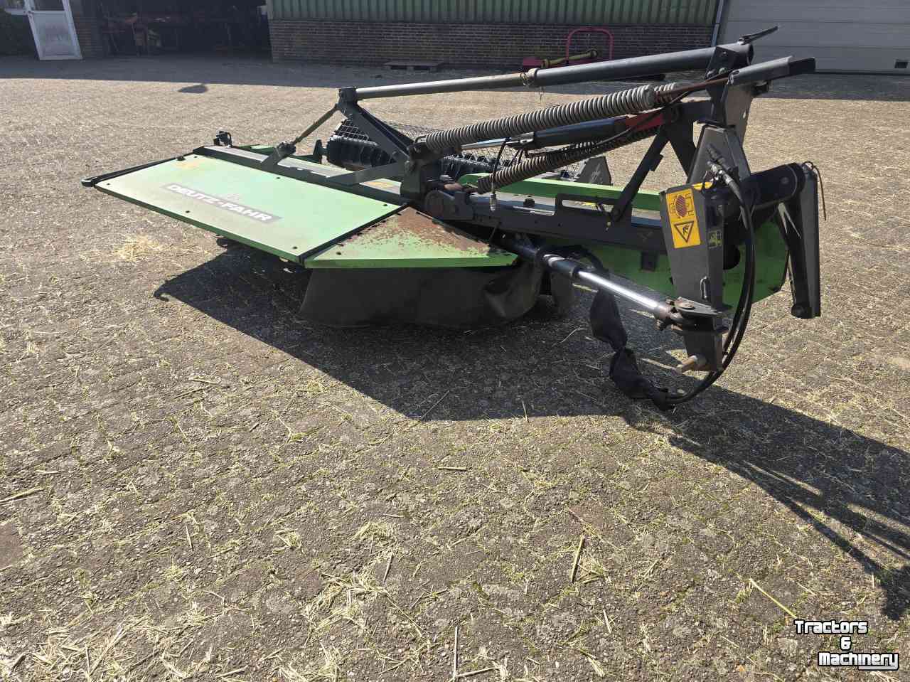 Mower Deutz-Fahr Maaier 225 met kneuzer/ pletter rol