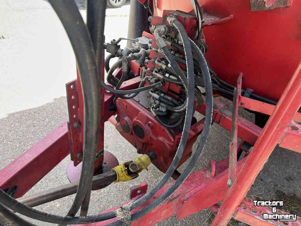 Vertical feed mixer BVL Voermengwagen