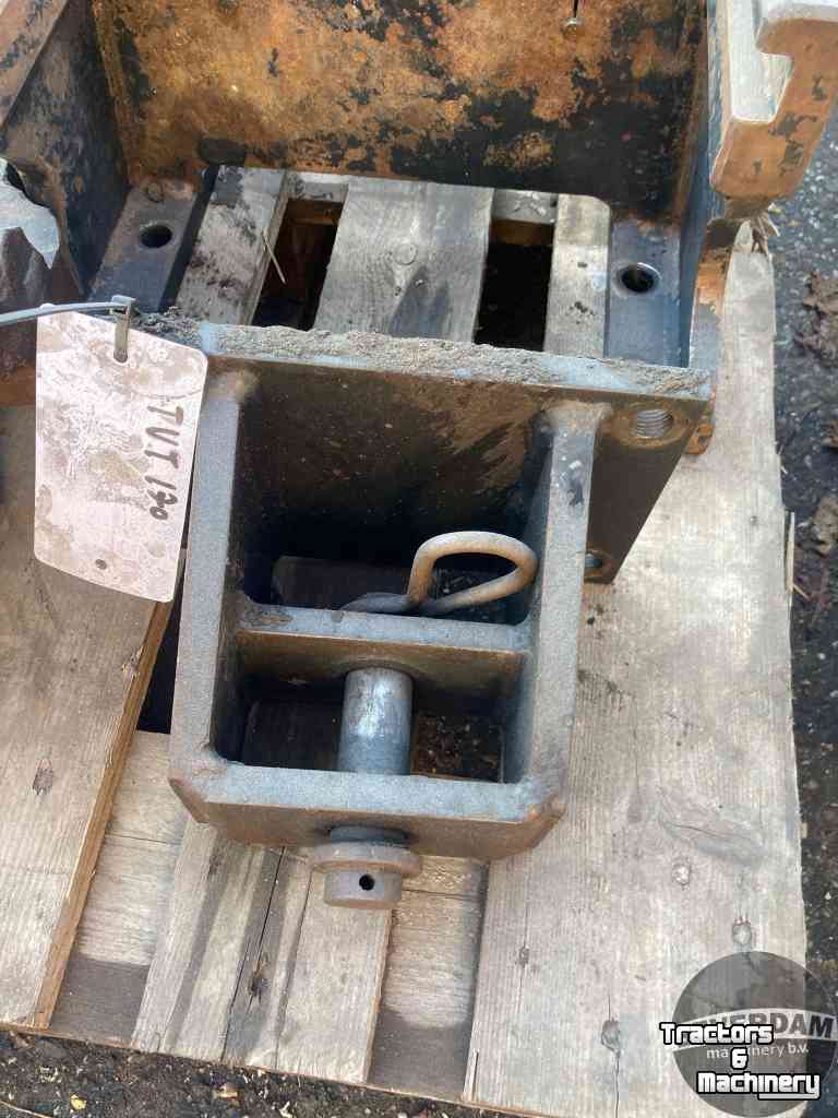 Tractor New Holland Trekhaakframe en trekhaak