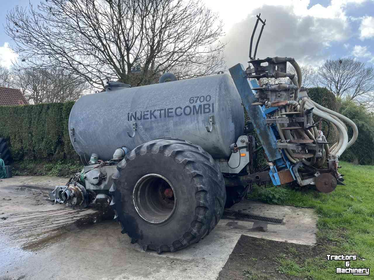 Slurry tank Meyco Meyco Duport Injektiecombi 6700 liter mesttank mestverwerking