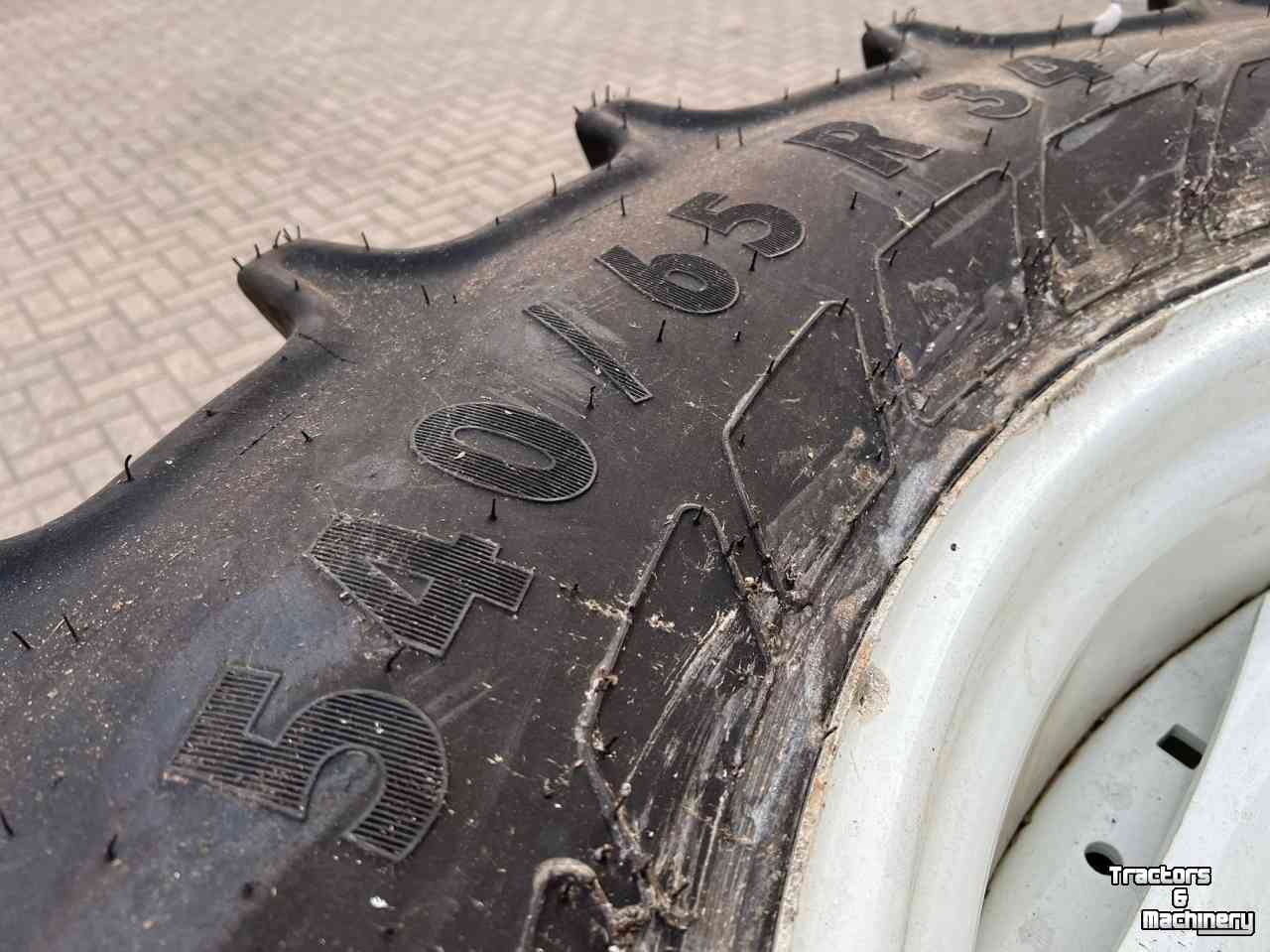 Wheels, Tyres, Rims & Dual spacers Mitas 540/65R34 NIEUW incl. NH velgen