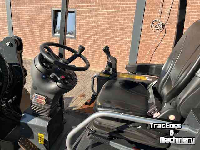 Wheelloader Pitbull X27-36