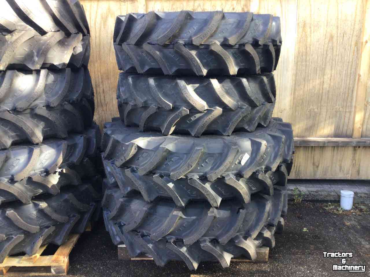 Wheels, Tyres, Rims & Dual spacers  Diverse