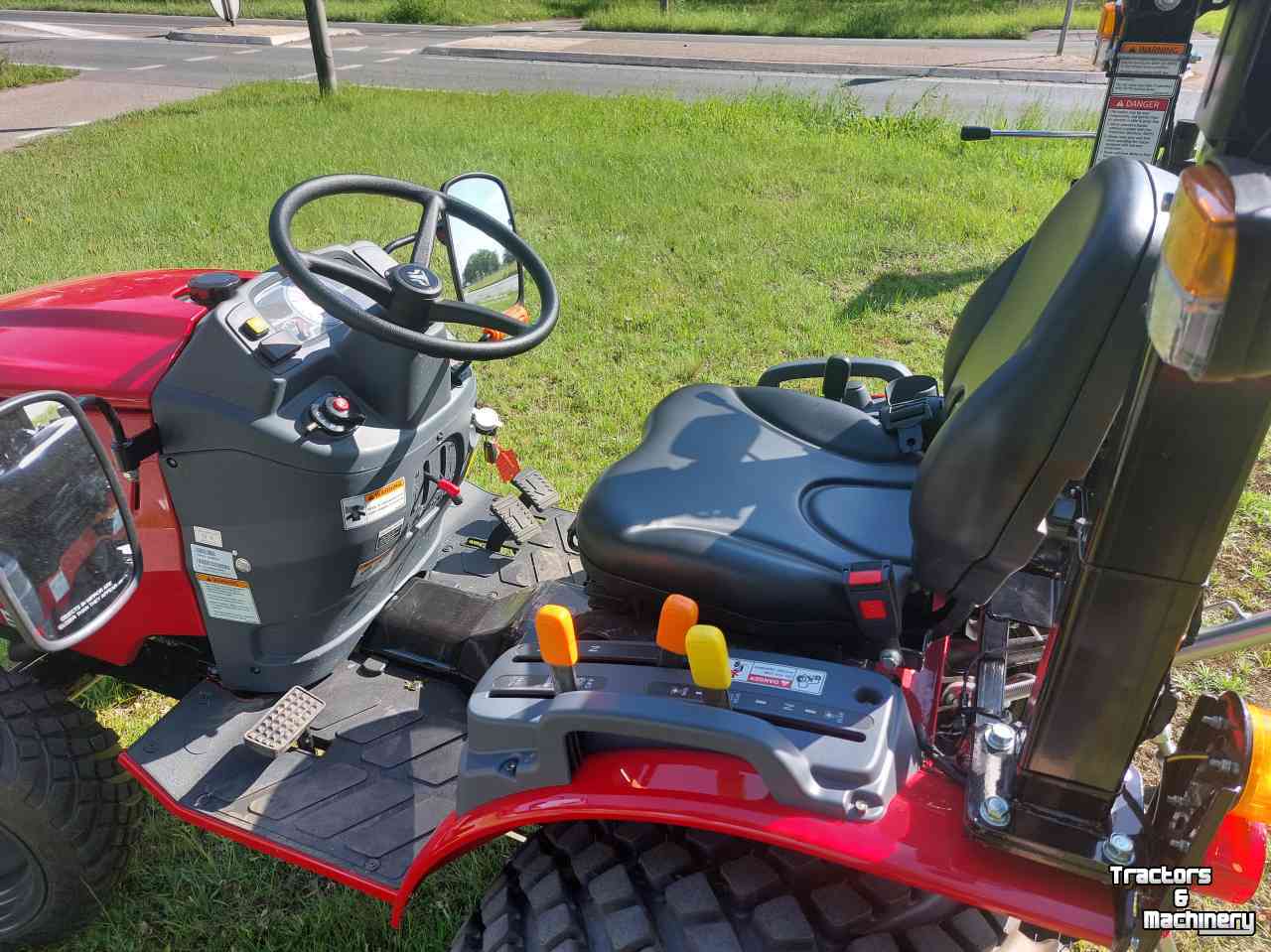 Horticultural Tractors TYM T255h