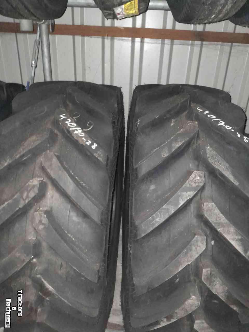 Wheels, Tyres, Rims & Dual spacers Alliance banden set 420/70R28